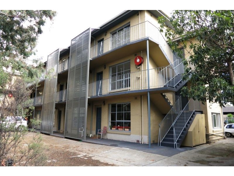 14/14 Alma Road, St Kilda VIC 3182