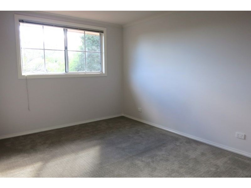 2/2 Wolseley Street, Mont Albert VIC 3127