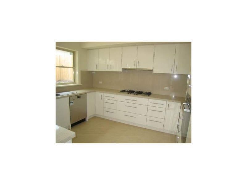 2/64 Yerrin Street, Balwyn VIC 3103