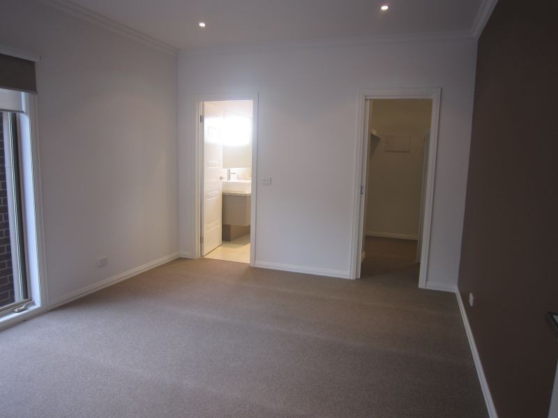 2/217 Belmore Road, Balwyn North VIC 3104