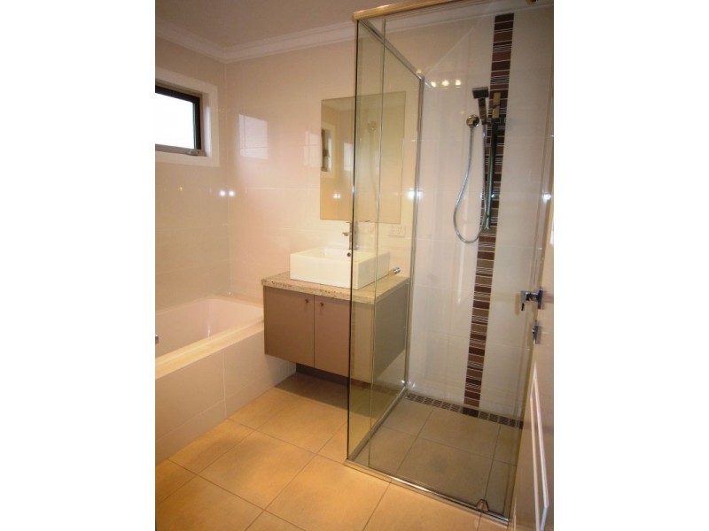 2/217 Belmore Road, Balwyn North VIC 3104