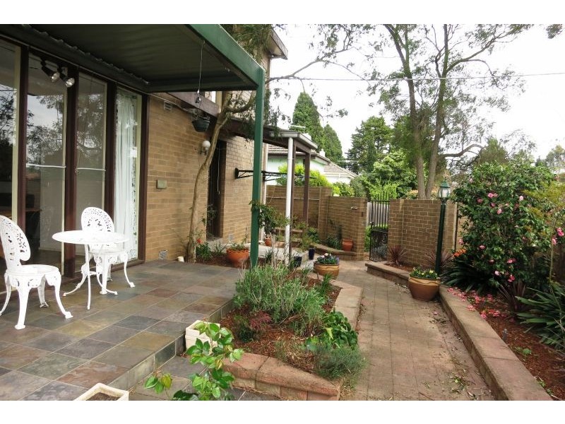 1/8 John Street, Balwyn VIC 3103