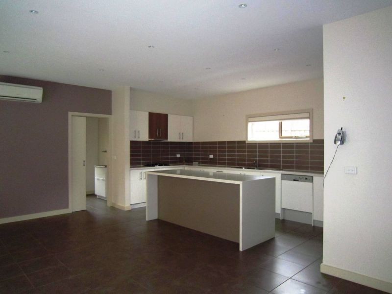 1/14 Saxton Street, Box Hill North VIC 3129