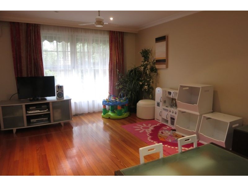 2/30 Weybridge Street, Surrey Hills VIC 3127