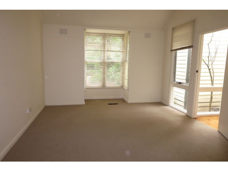 44 Alexandra Ave, Canterbury VIC 3126