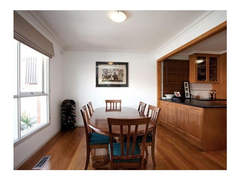 1/27 Chestnut Street, Surrey Hills VIC 3127