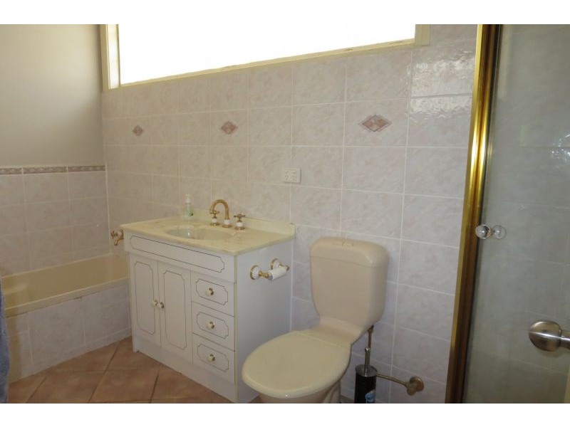 2/99 Dorking Road, Box Hill North VIC 3129