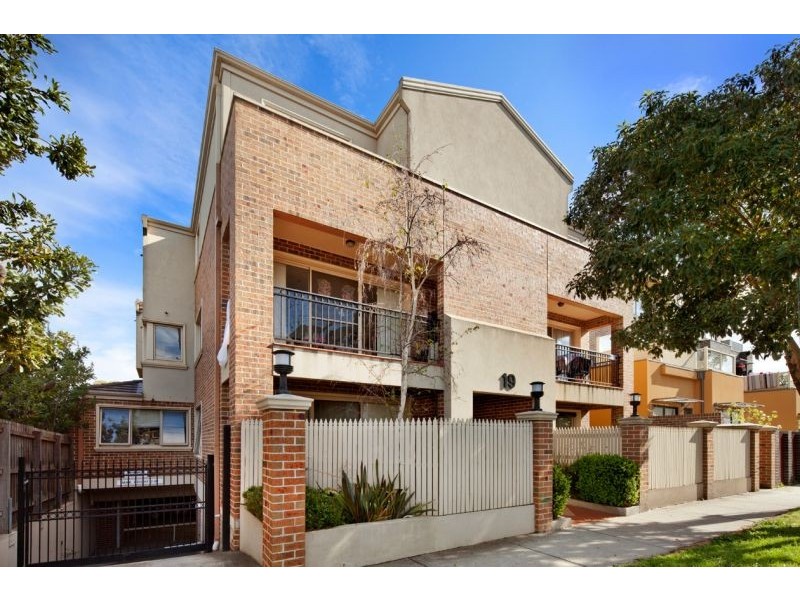 3/19 Cambridge St, Box Hill VIC 3128