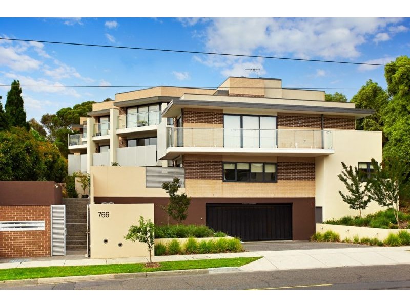 202/766 Whitehorse Road, Mont Albert VIC 3127