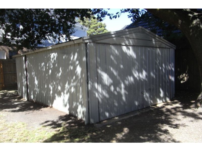 9 Floreat Court, Glen Waverley VIC 3150