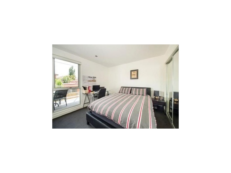 1.02/174 Riversdale Road, Hawthorn VIC 3122