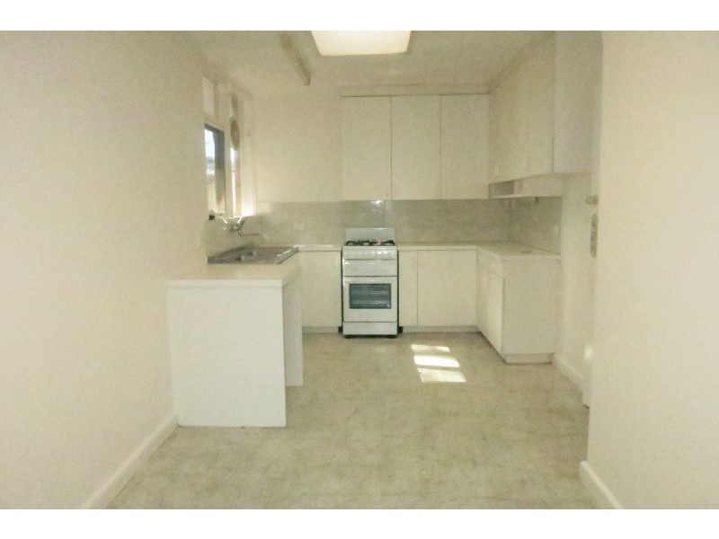 9/18 Alexandra Crescent, Surrey Hills VIC 3127