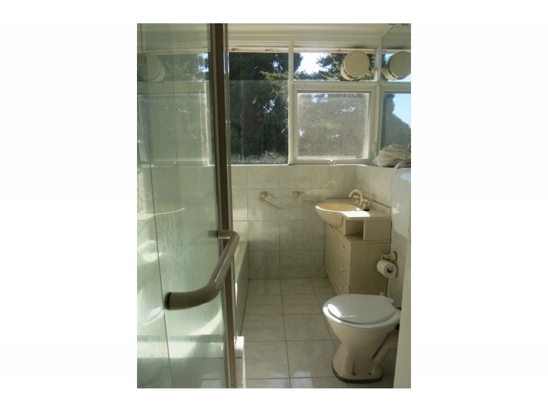 9/18 Alexandra Crescent, Surrey Hills VIC 3127