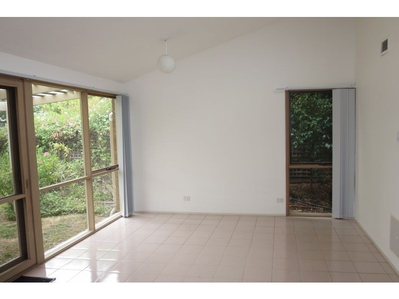 2/25 View Street, Mont Albert VIC 3127