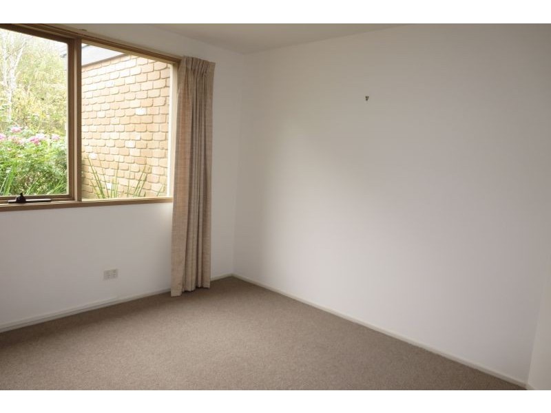 2/25 View Street, Mont Albert VIC 3127