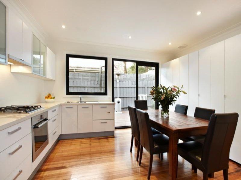 3/4 Wells Street, Surrey Hills VIC 3127