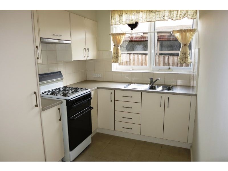 1/5 Willow Grove, Camberwell VIC 3124