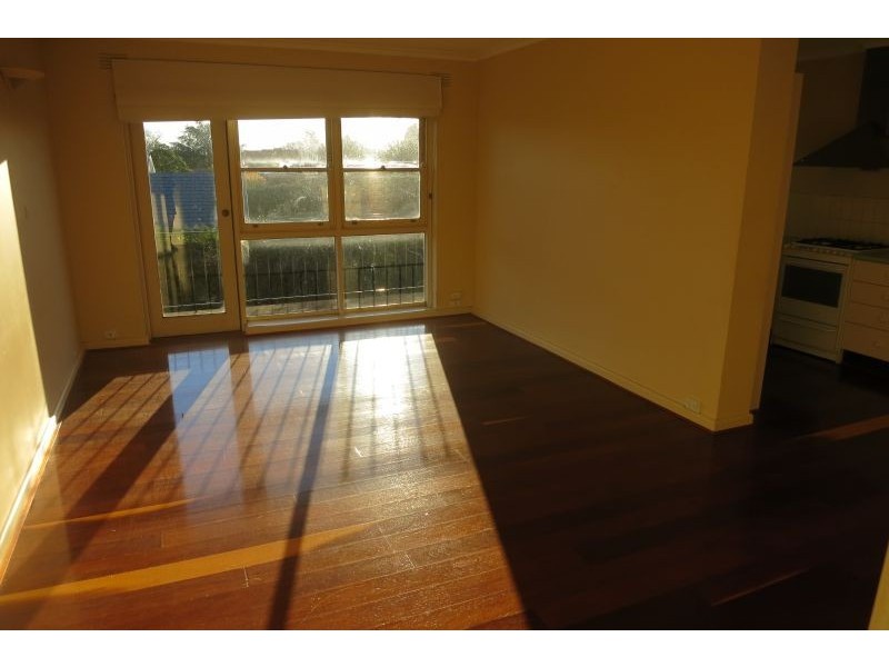 12/3 Boston Road, Balwyn VIC 3103