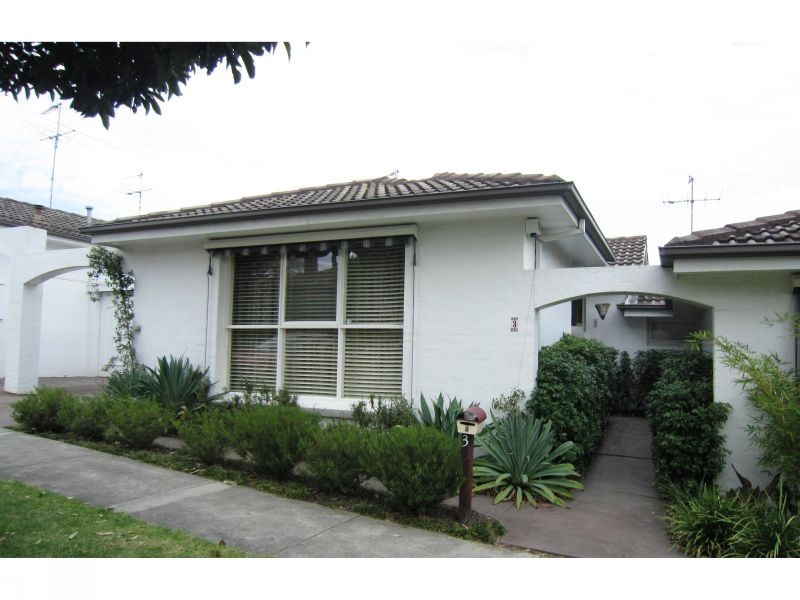 3/127 Balwyn Road (facing Gordon St), Balwyn VIC 3103