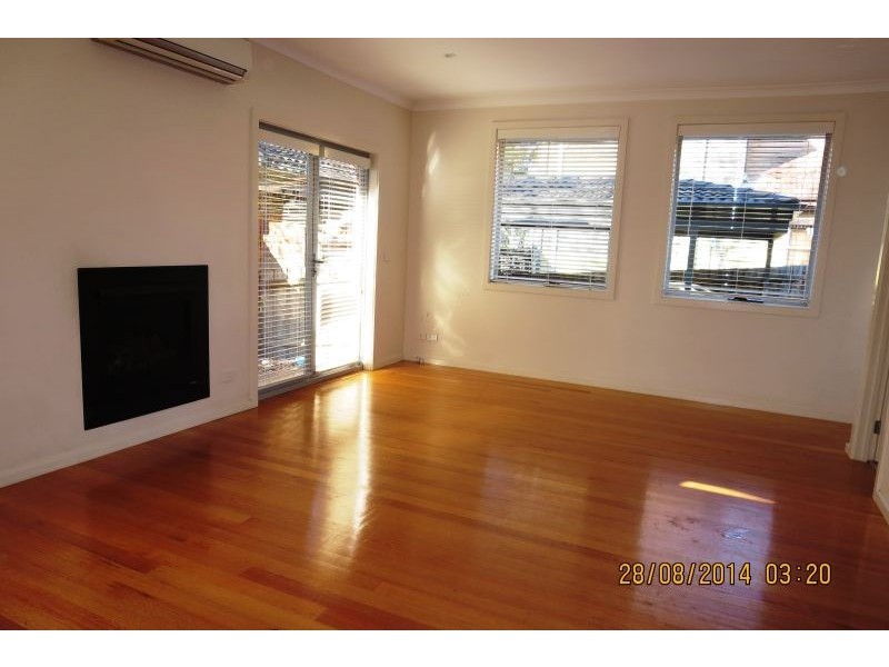 1/13 Valda Avenue, Mont Albert North VIC 3129