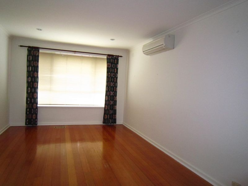 2/26 Leopold Street, Mont Albert VIC 3127