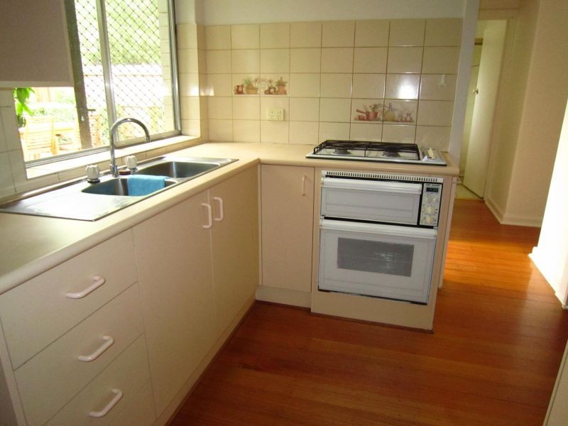 2/26 Leopold Street, Mont Albert VIC 3127