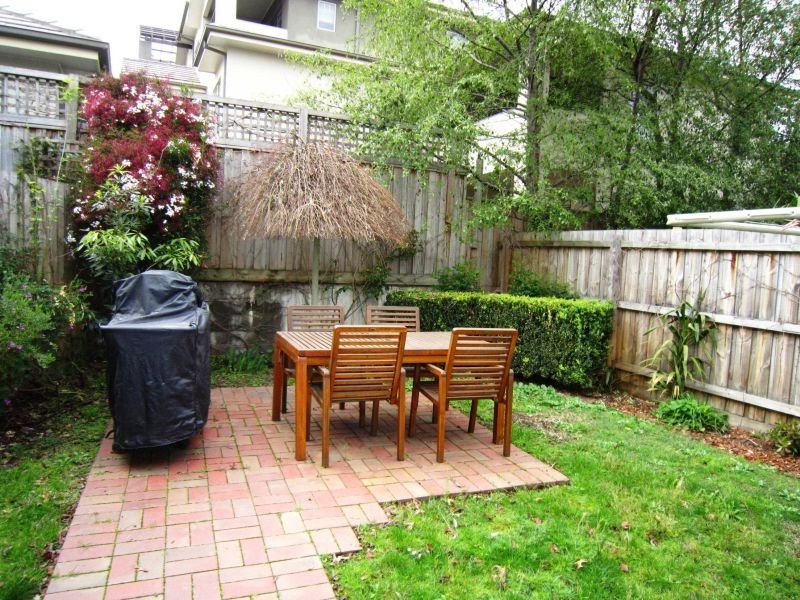 2/26 Leopold Street, Mont Albert VIC 3127