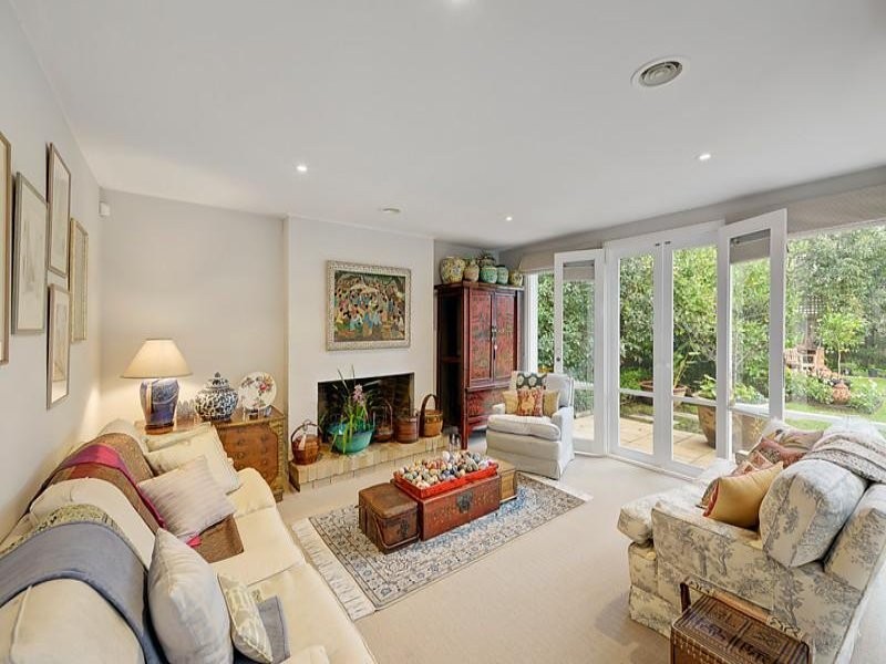 1 Flinders Ave, Canterbury VIC 3126