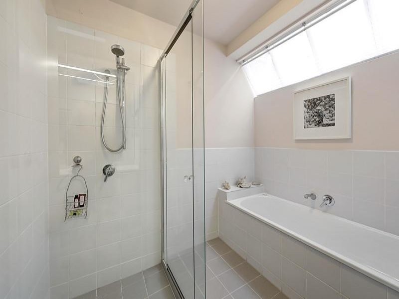 1 Flinders Ave, Canterbury VIC 3126