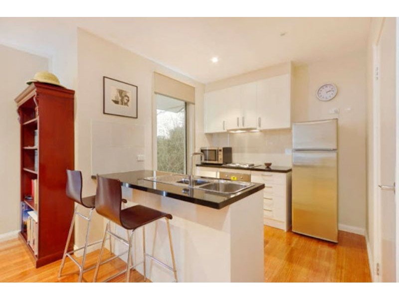 207/662 Whitehorse Road, Mont Albert VIC 3127