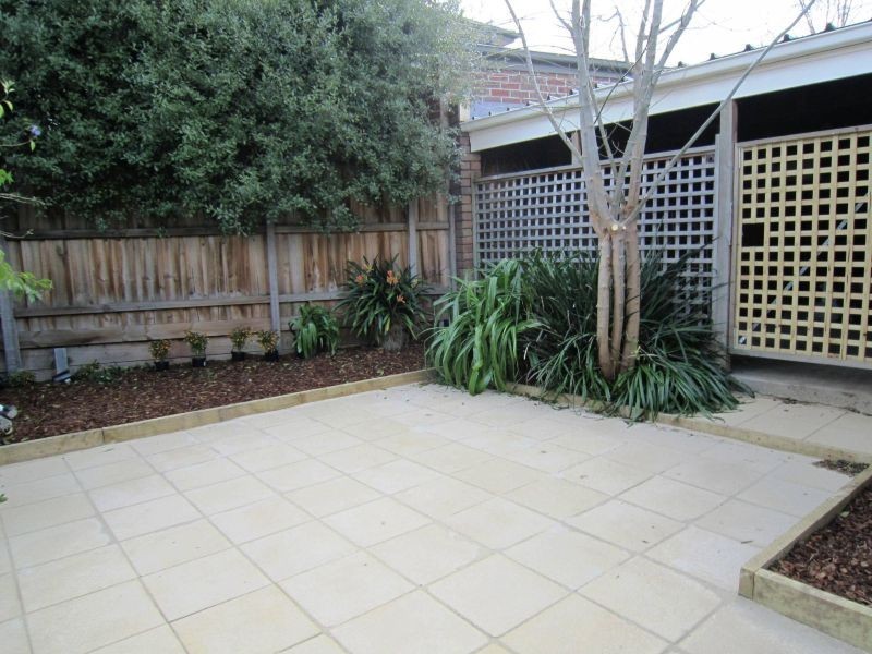 2/35 Tyrrell Street, Mont Albert North VIC 3129