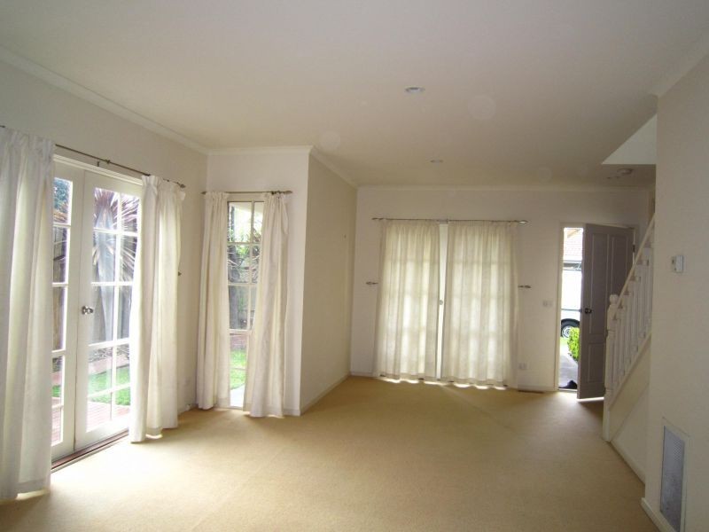 13C Puerta Street, Burwood VIC 3125