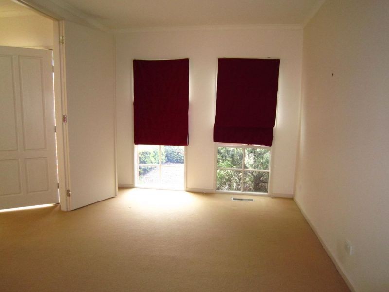 13C Puerta Street, Burwood VIC 3125