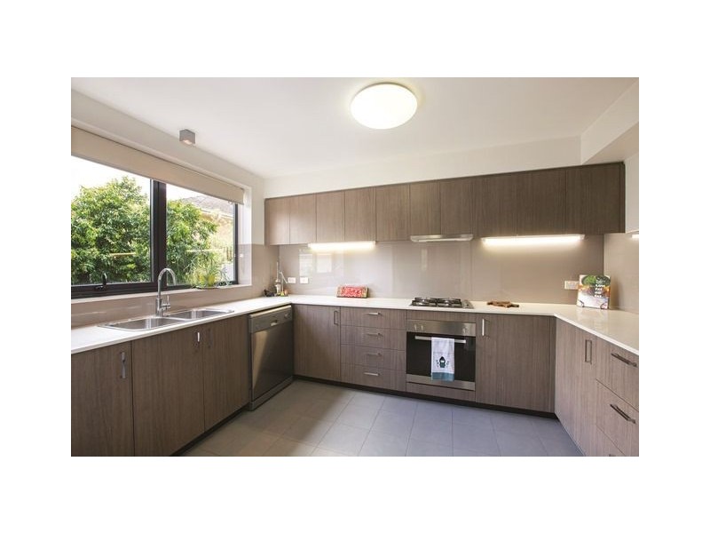 205/766 Whitehorse Road, Mont Albert VIC 3127