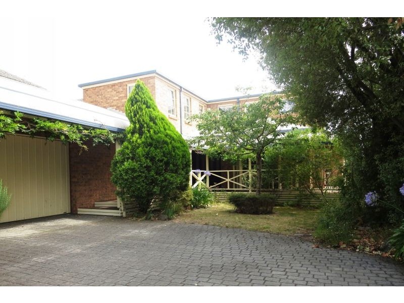 23 Eyre Street, Balwyn VIC 3103