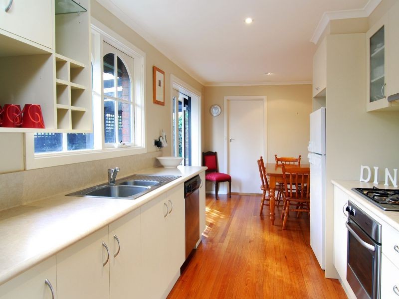 6/8 Florence Road, Surrey Hills VIC 3127