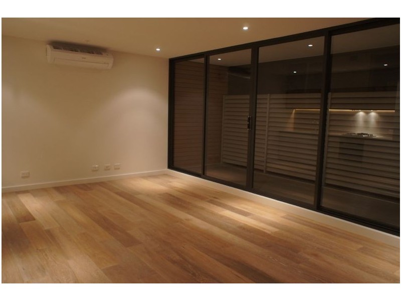 1.03/20 Weir Street, Balwyn VIC 3103