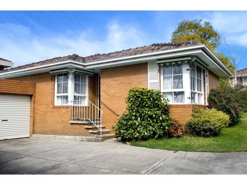 3/4 Raynes Street, Balwyn VIC 3103