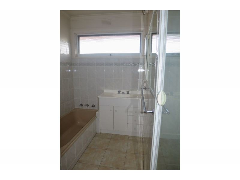 1A Gawler Court, Mont Albert VIC 3127