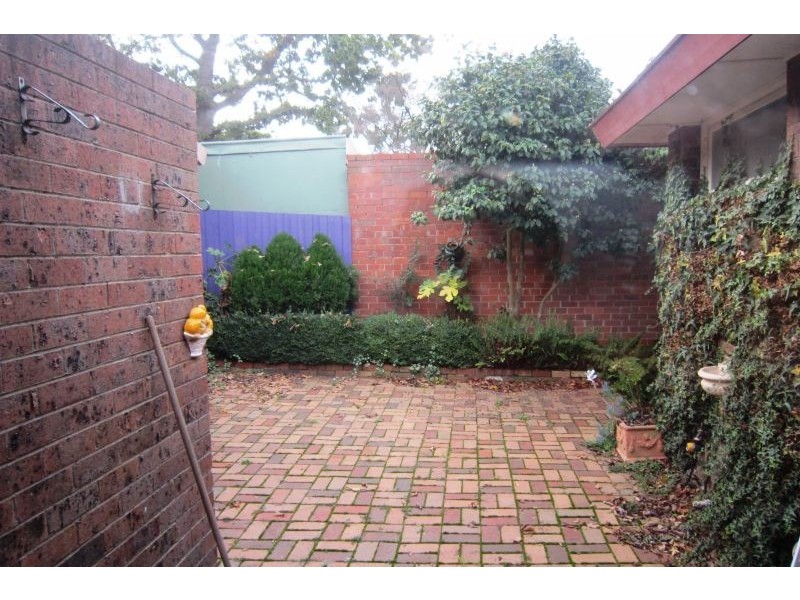 3/70 Essex Road, Surrey Hills VIC 3127