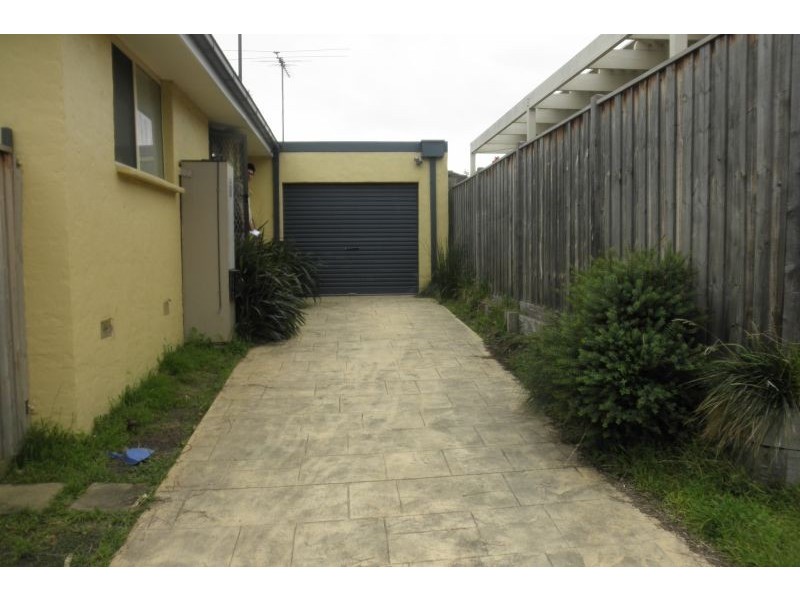 33 Clarence Road, Wantirna VIC 3152