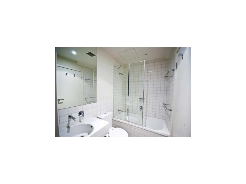 111/350 Victoria Street, North Melbourne VIC 3051