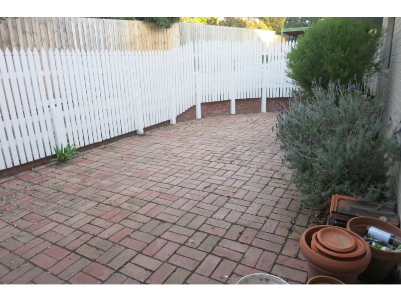 1/69 Strabane Avenue, Mont Albert North VIC 3129