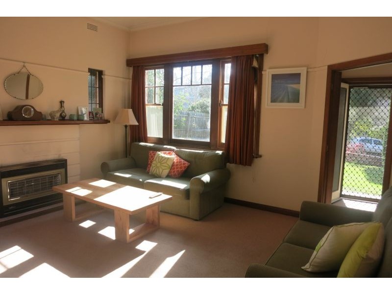 6 Abercrombie Street, Deepdene VIC 3103