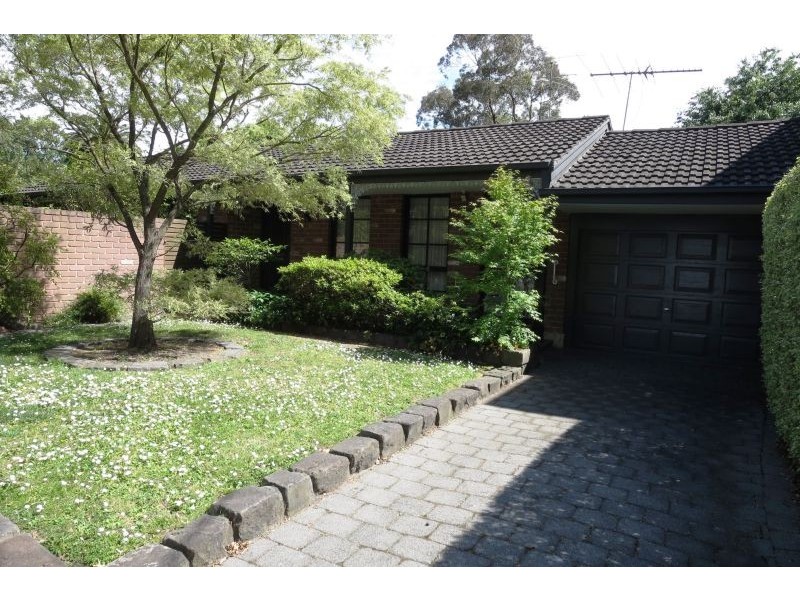 1/25 Matlock Street, Canterbury VIC 3126