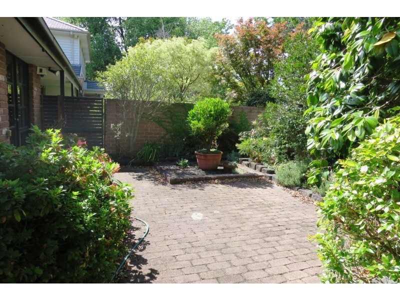 1/25 Matlock Street, Canterbury VIC 3126