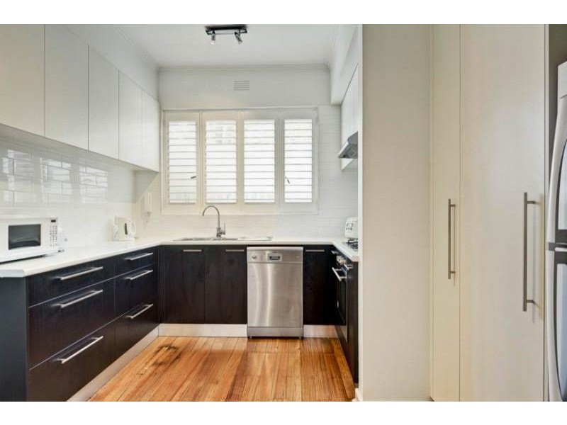 14/7 College Parade, Kew VIC 3101