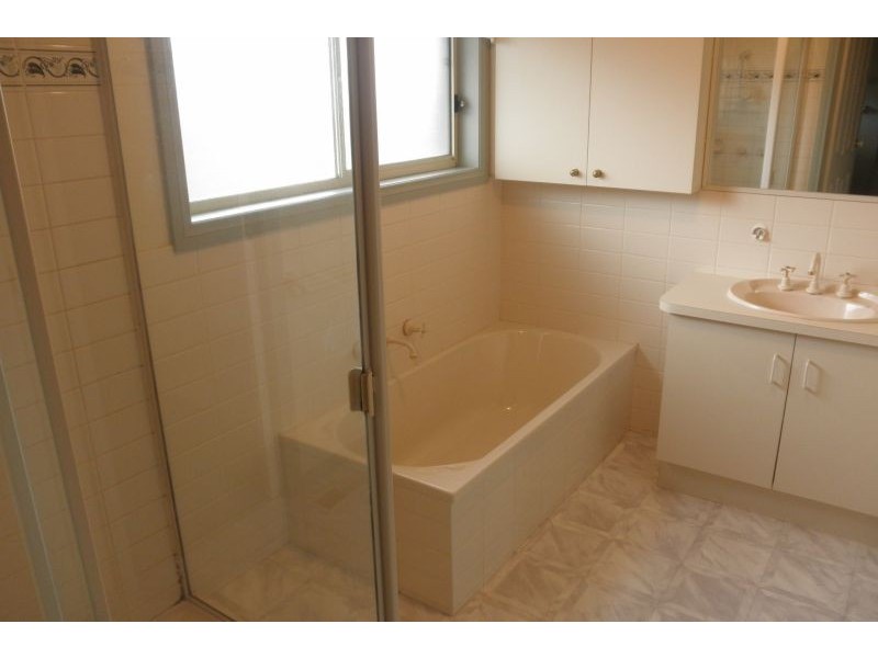2/490 Middleborough Road, Blackburn North VIC 3130