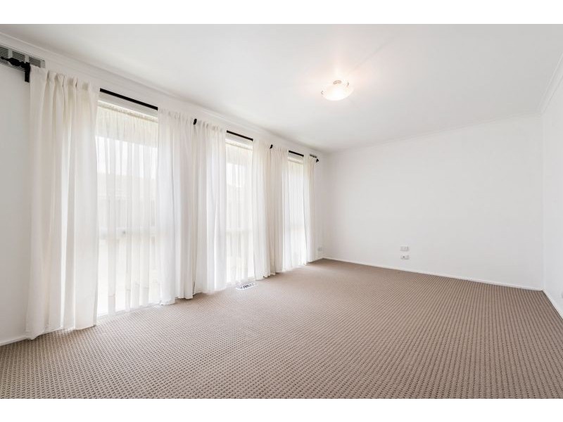 2/33 Thames Street, Box Hill VIC 3128