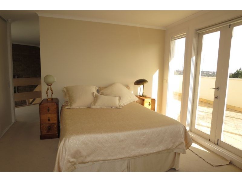 5/11 Yarrbat Ave, Balwyn VIC 3103